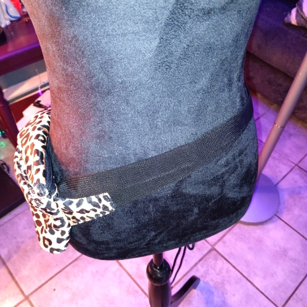 Leopard Print Fanny Pack - Picture 14 of 16
